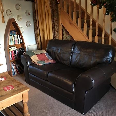 Thatch Cottageレイコック エクステリア 写真